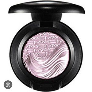 MAC Cosmetics / Extra Dimension Eye Shadow (Ready To Party) 0.04 oz (1.3 ml